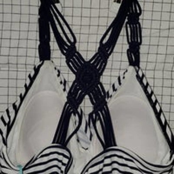 NWT Kona Sol™ Women's Shirred Macrame Strap 1Pc Swimsuit - Large - Picture 2 of 4